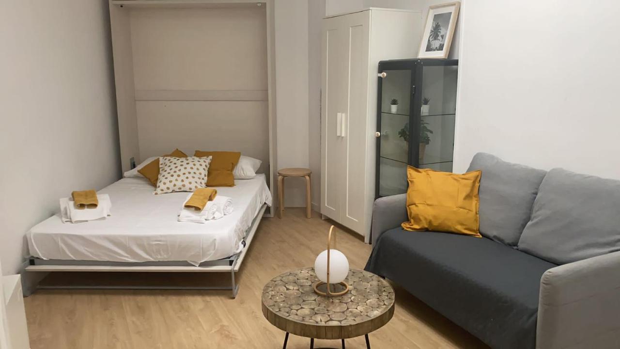 Bonito Estudio Con Terraza มาดริด ภายนอก รูปภาพ