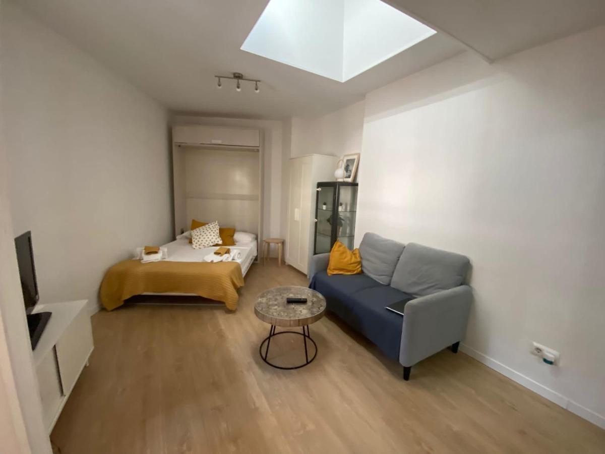 Bonito Estudio Con Terraza มาดริด ภายนอก รูปภาพ